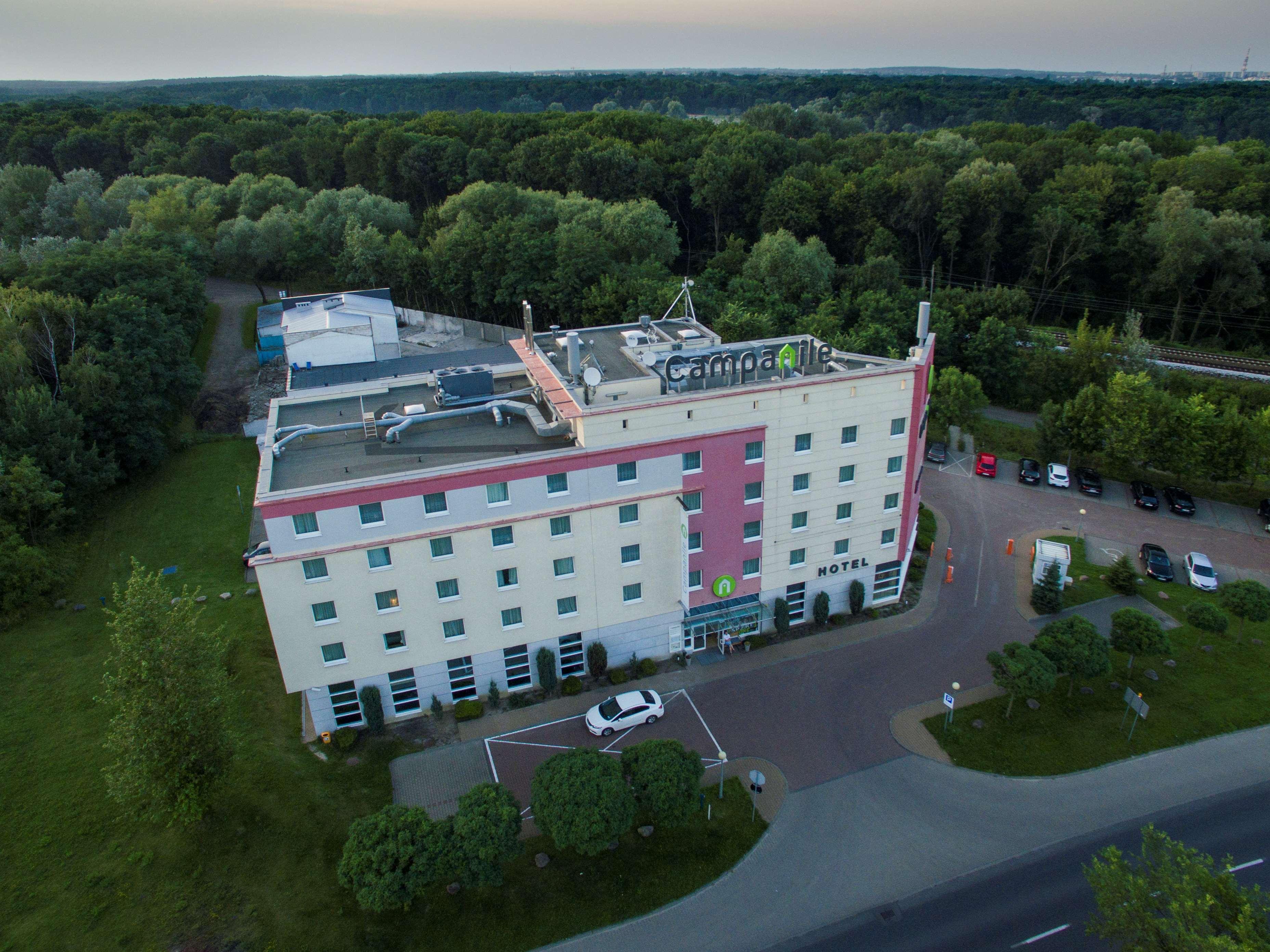 Hotel Campanile Posen Exterior foto